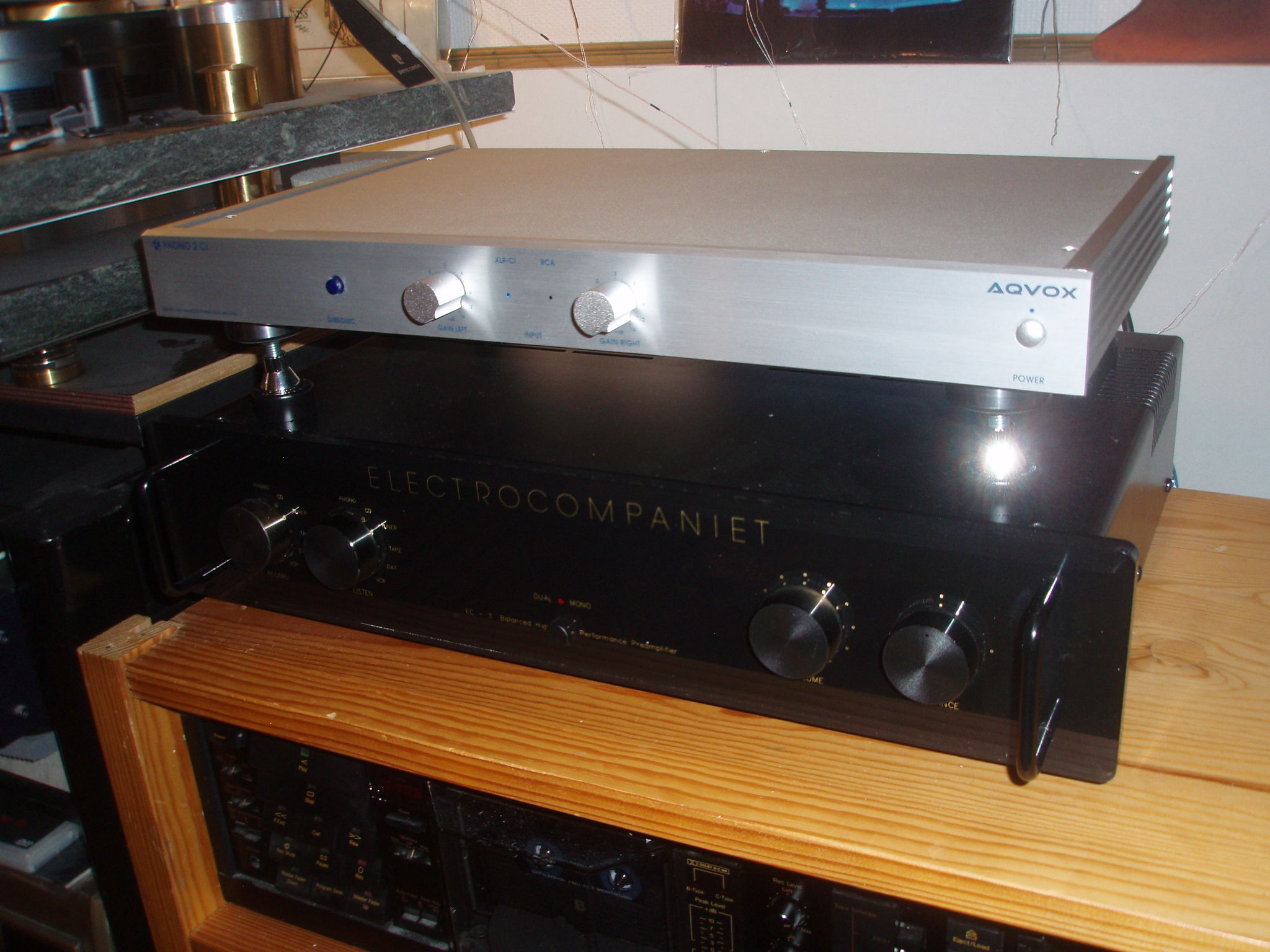 ELECTROCOMPANIET EC-3 balanced preamp w/ MC board + AQVOX PHONO 2CI MK II balanced current mode MC / voltage mode MM phono stage