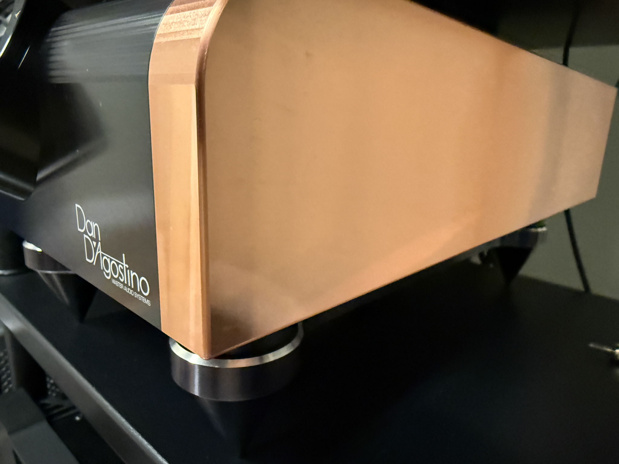 Dan D'Agostino S250 mxv with base 3