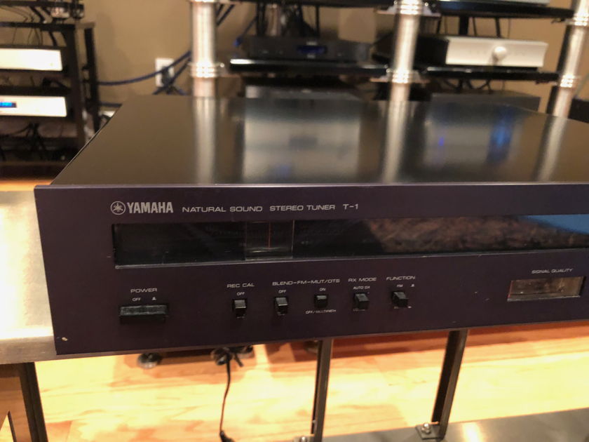 Yamaha T-1 Tuner