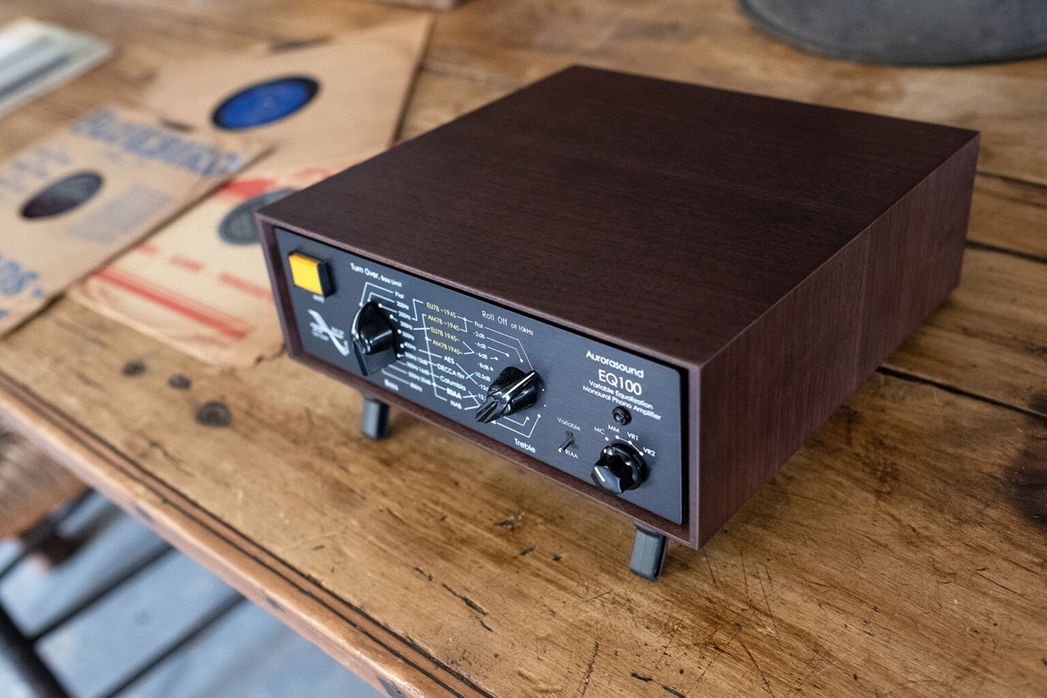 Aurorasound EQ-100 - Variable Equalization Monaural Phono Amplifier