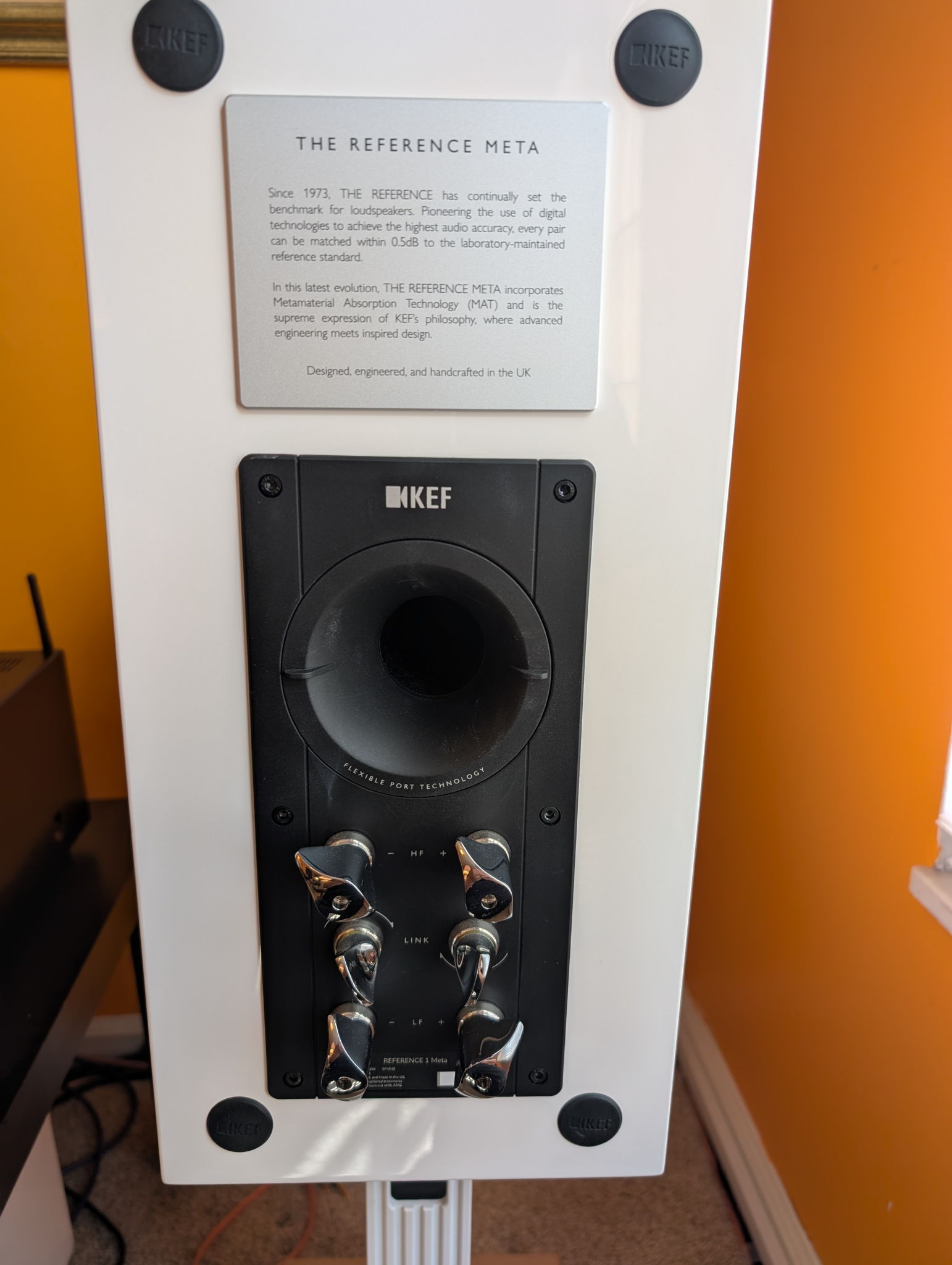 KEF Reference 1 Meta 6