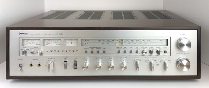 Yamaha CR 3020 MONSTER AM FM Stereo Receiver AMP WORKING!!