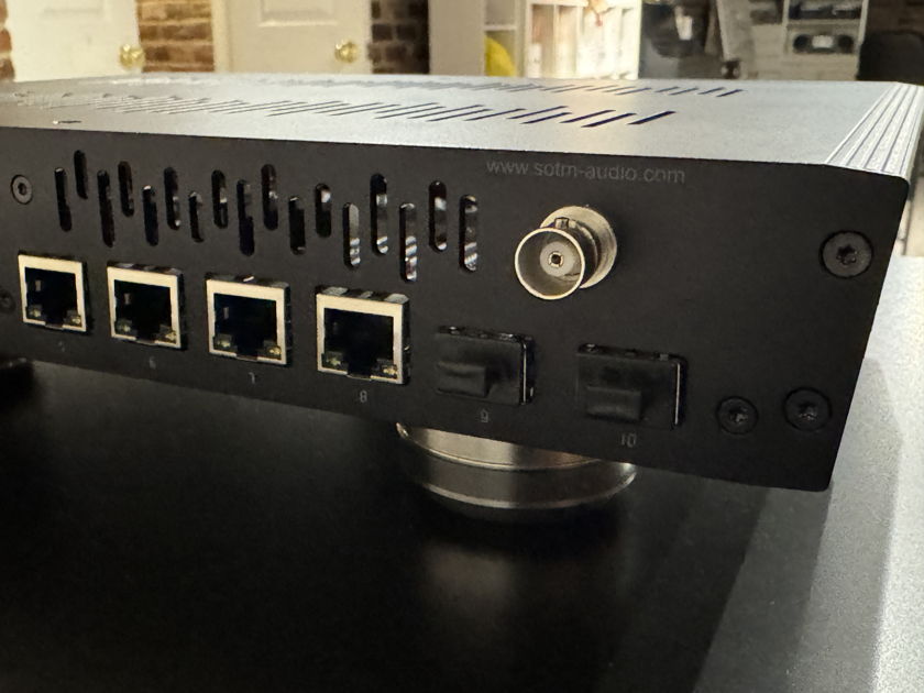 SOtM sNH-10G Retail $2000 - One of the Best Network Switches on the Market Compare to Innuos Phoenix Net, Ether Regen, Anzuz, English Electric, Silent Angel, Network Acoustics Etc.