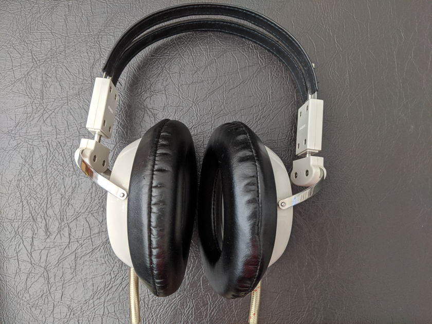 Stax SR-5 Electrostatic Headphones With SRD-7 Adapter
