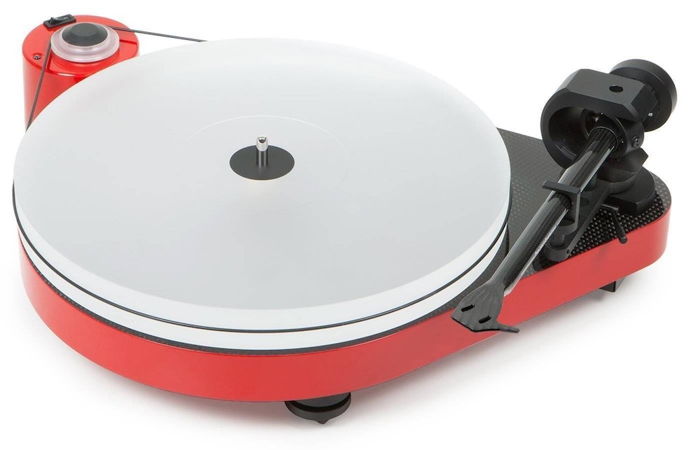 NEW Pro-Ject RPM 5 Carbon in Gloss Red w/ Sumiko Blue P...