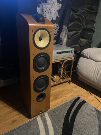 Pair of B&W (Bowers & Wilkins) 703 S1's