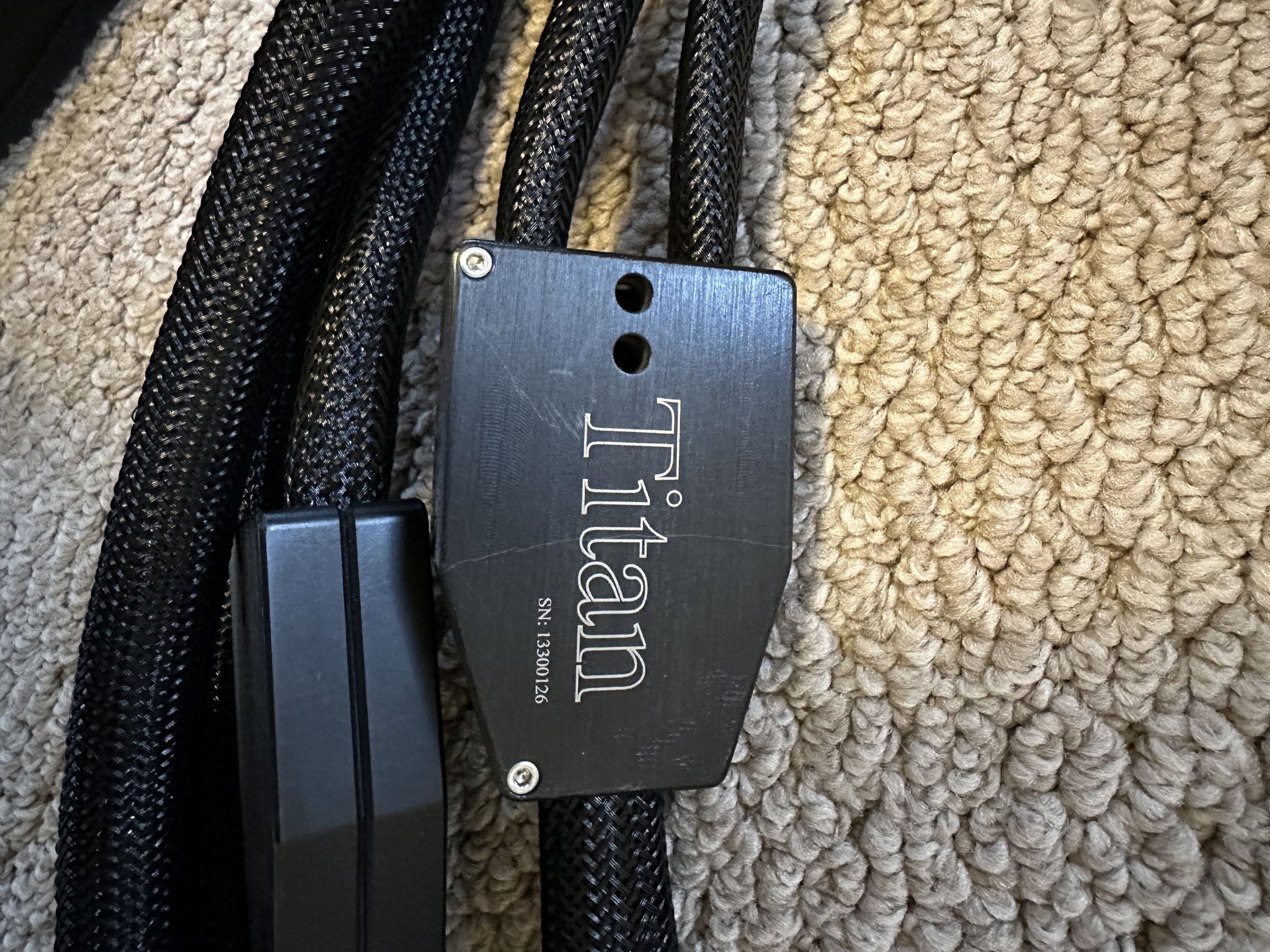 EnKlein Titan 8 foot speaker cables 2
