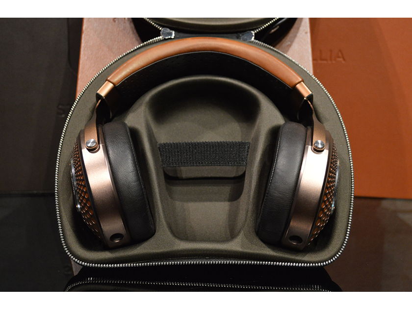 Focal Stellia - Closed Back, Electrodynamic Headphones