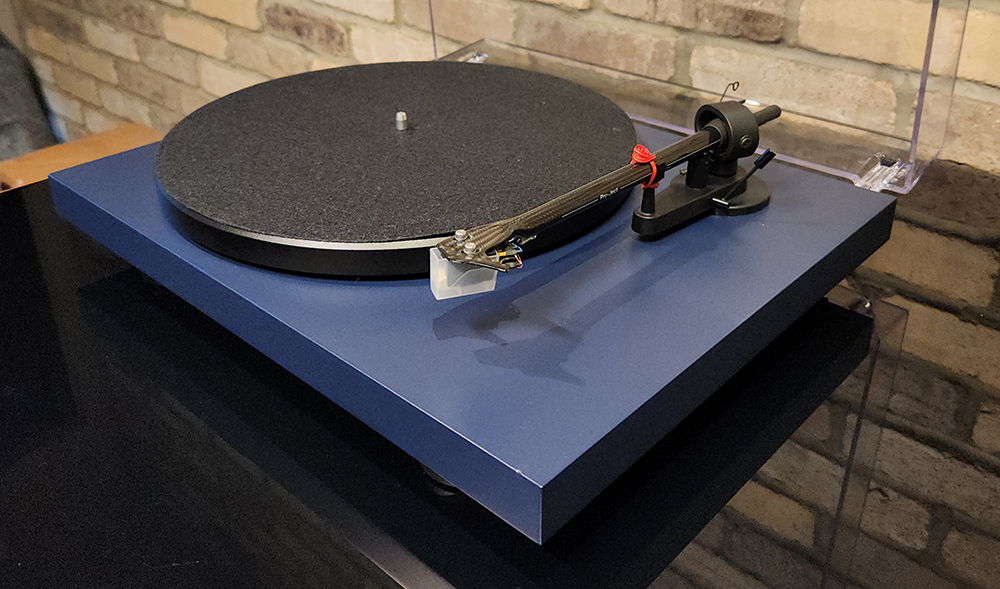 Pro-Ject Audio Systems Debut Carbon EVO - Satin Blue w/... 2
