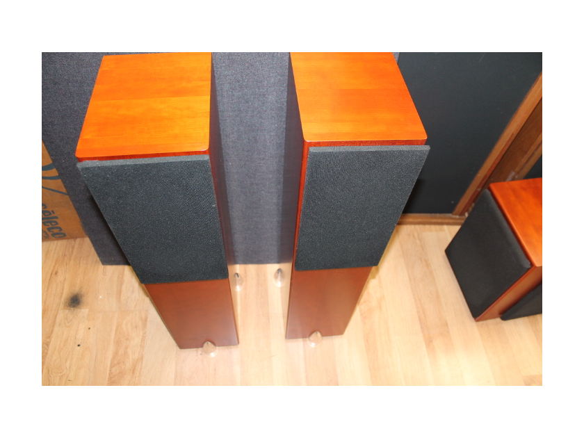 1 Pair :  Totem Acoustic Forest Speakers in Excellent Condition w/ The Claws