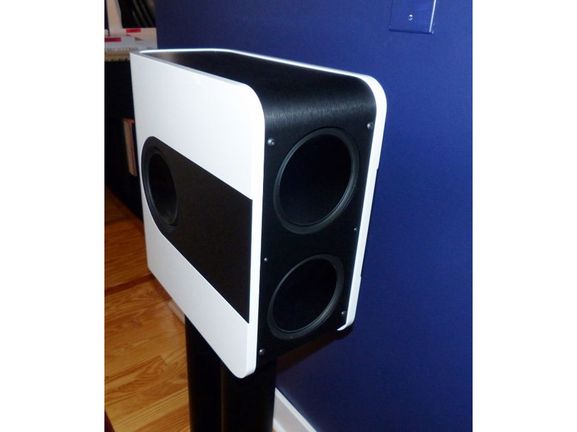 Kii Audio Kii Three Dealer Demo White Amazing Speaker