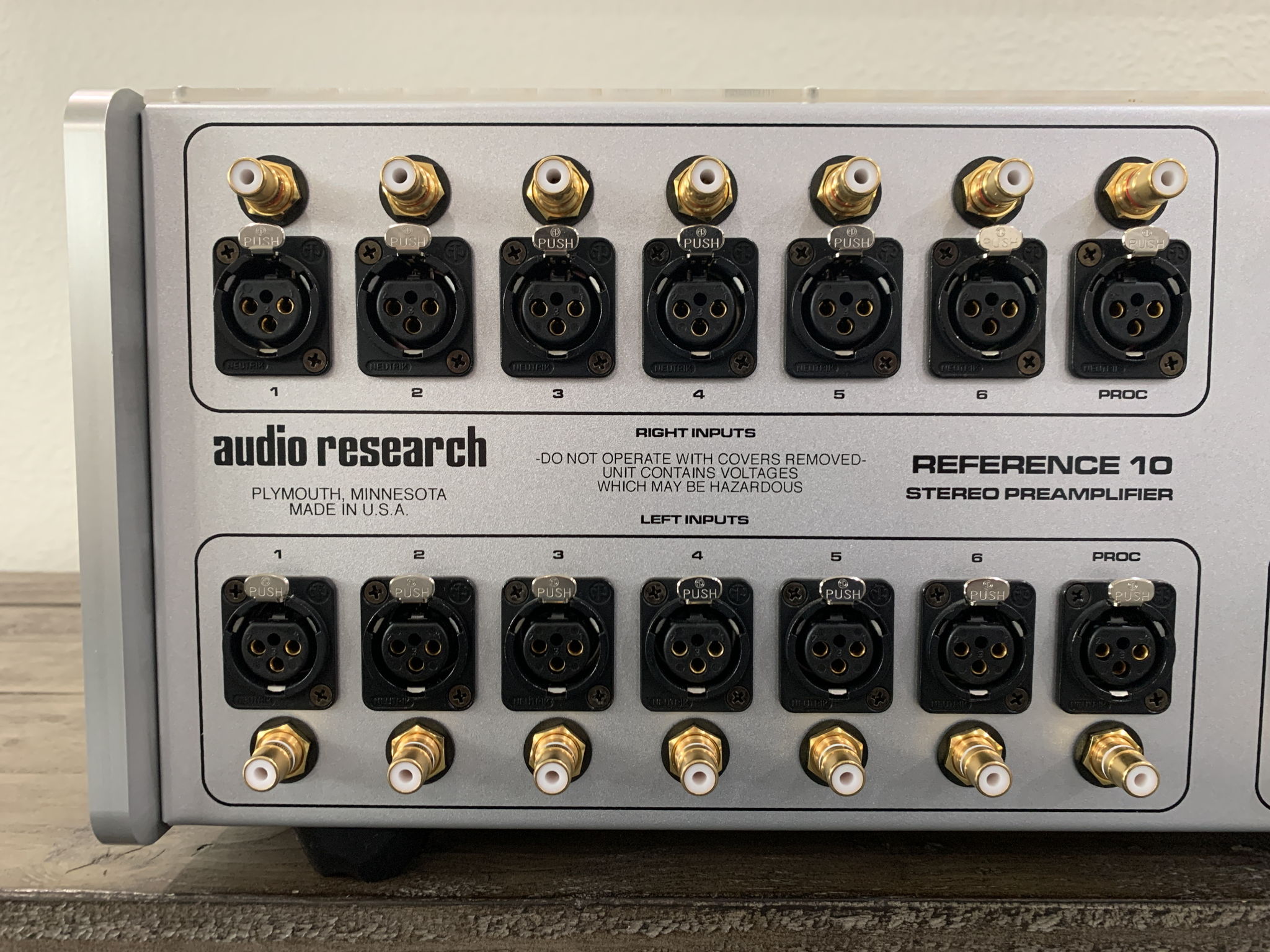 Audio Research Reference 10 Line Stage - Very Good Cond... 6