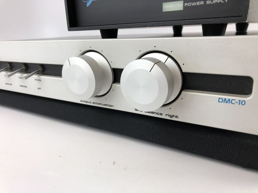 Spectral DMC-10 gamma Preamp with Phono Input