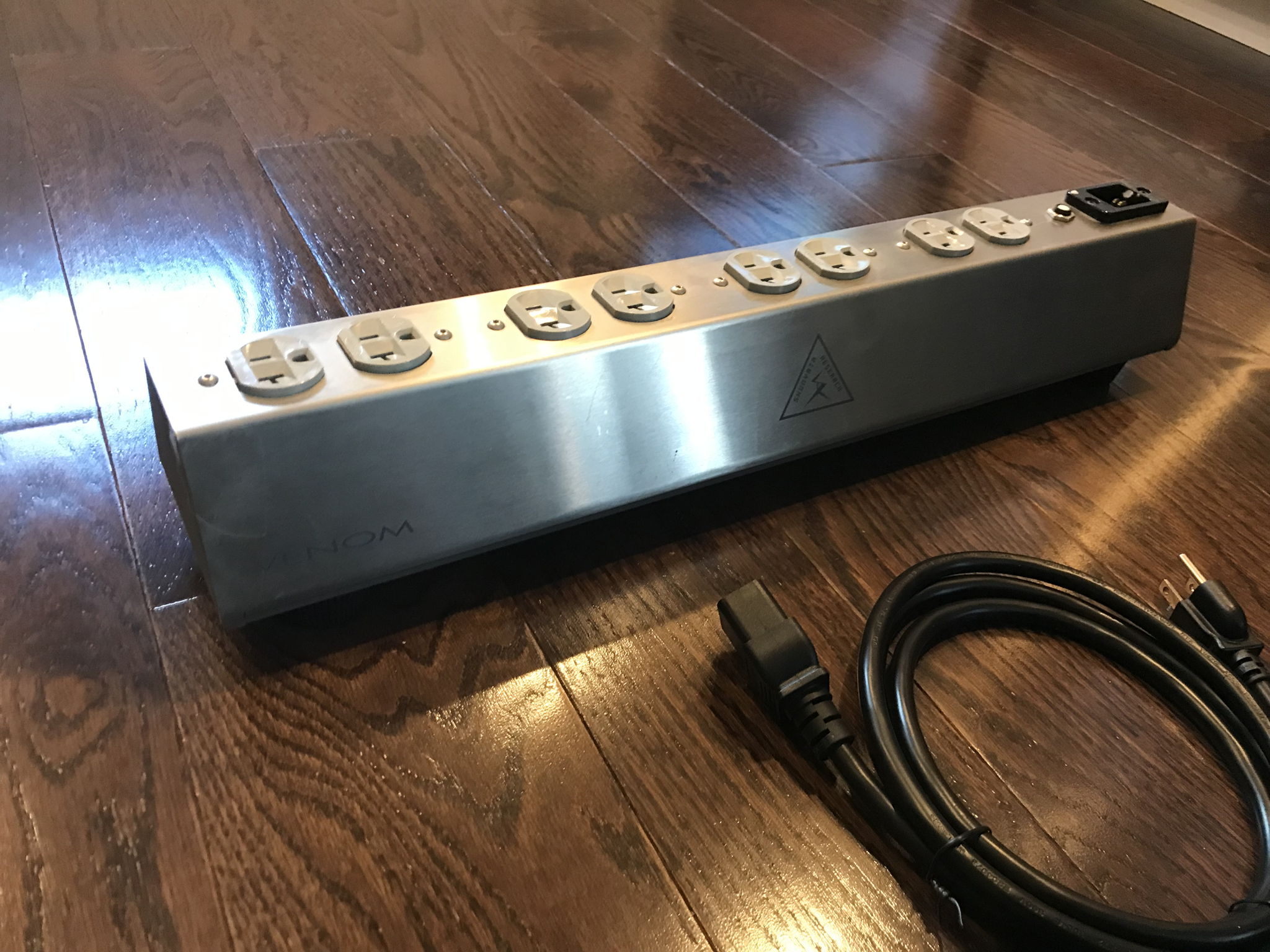 Shunyata Research Venom PS8 Power Conditioner 2