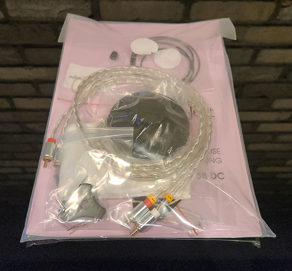 Pro-Ject Audio 2-Xperience SB Turntable - Mahogany w/ O... 14