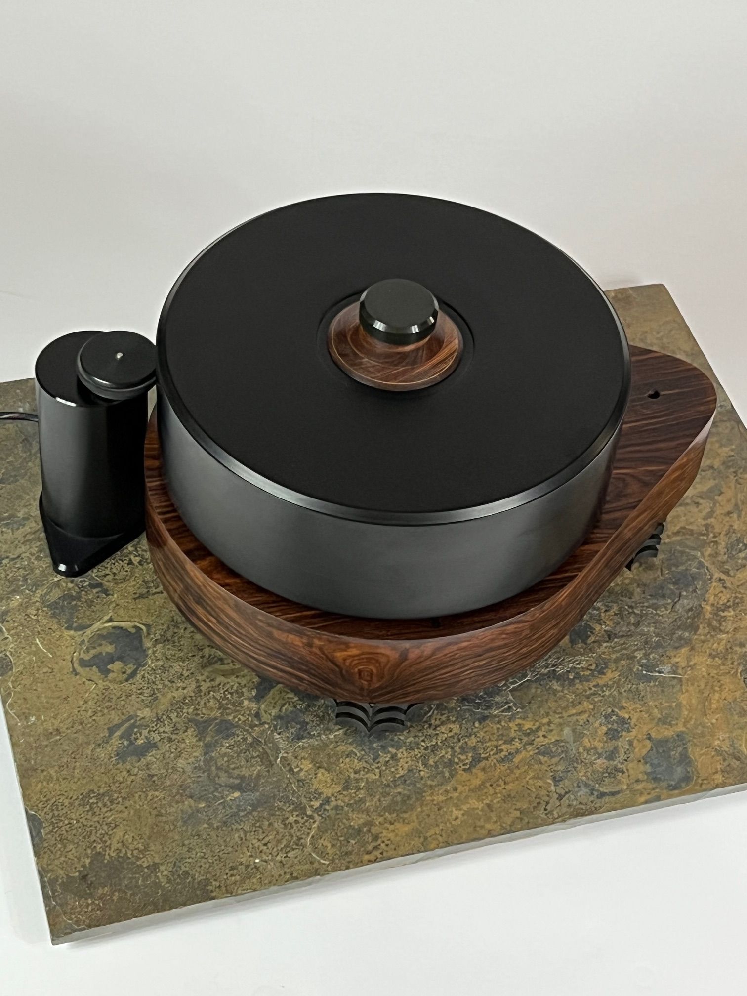 Teres Audio 265 cocobolo turntable