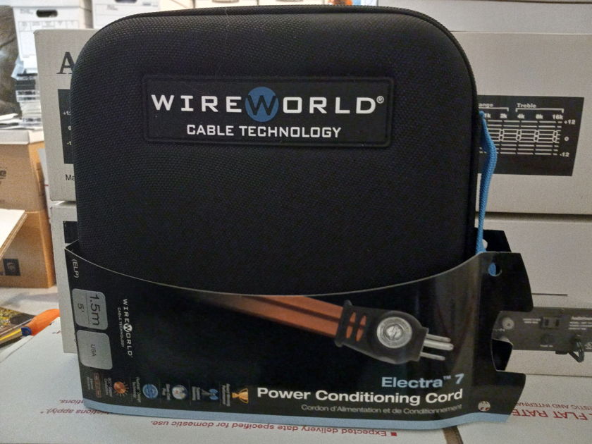 Wireworld Cable Technology ELECTRA 7 power Conditioning Cord 1.5 m/5 feet - PLEASE MAKE AN OFFER - BRAND NEW FLAWLESS PERFECTION $329 New Revised Price Reduction Offer