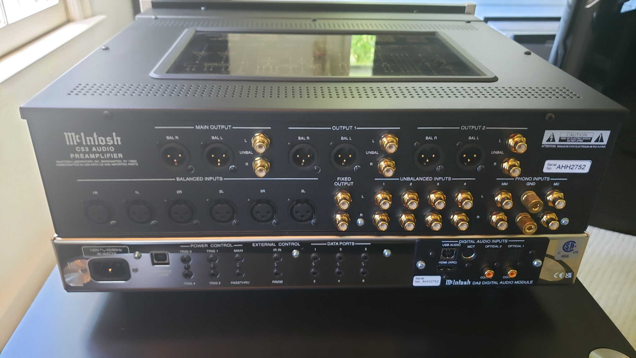 McIntosh C53 Preamplifier with DA2 module 2