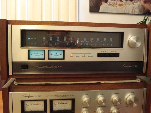 Accuphase T-100 Stereo FM/AM Tuner Top Line KENSONIC LA...