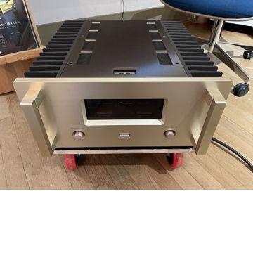 Accuphase Model A50 Class A 50w Power Amplifier Champag...