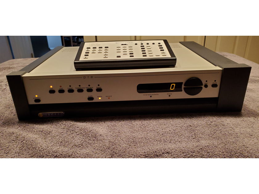 Proceed  PRE preamp, (Mark Levinson-Madrigal)