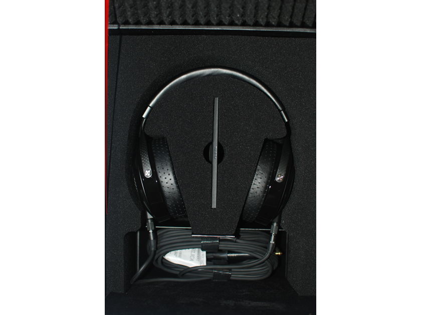 Focal UTOPIA Headphones ❋Open Box New❋ Condition Free Shipping