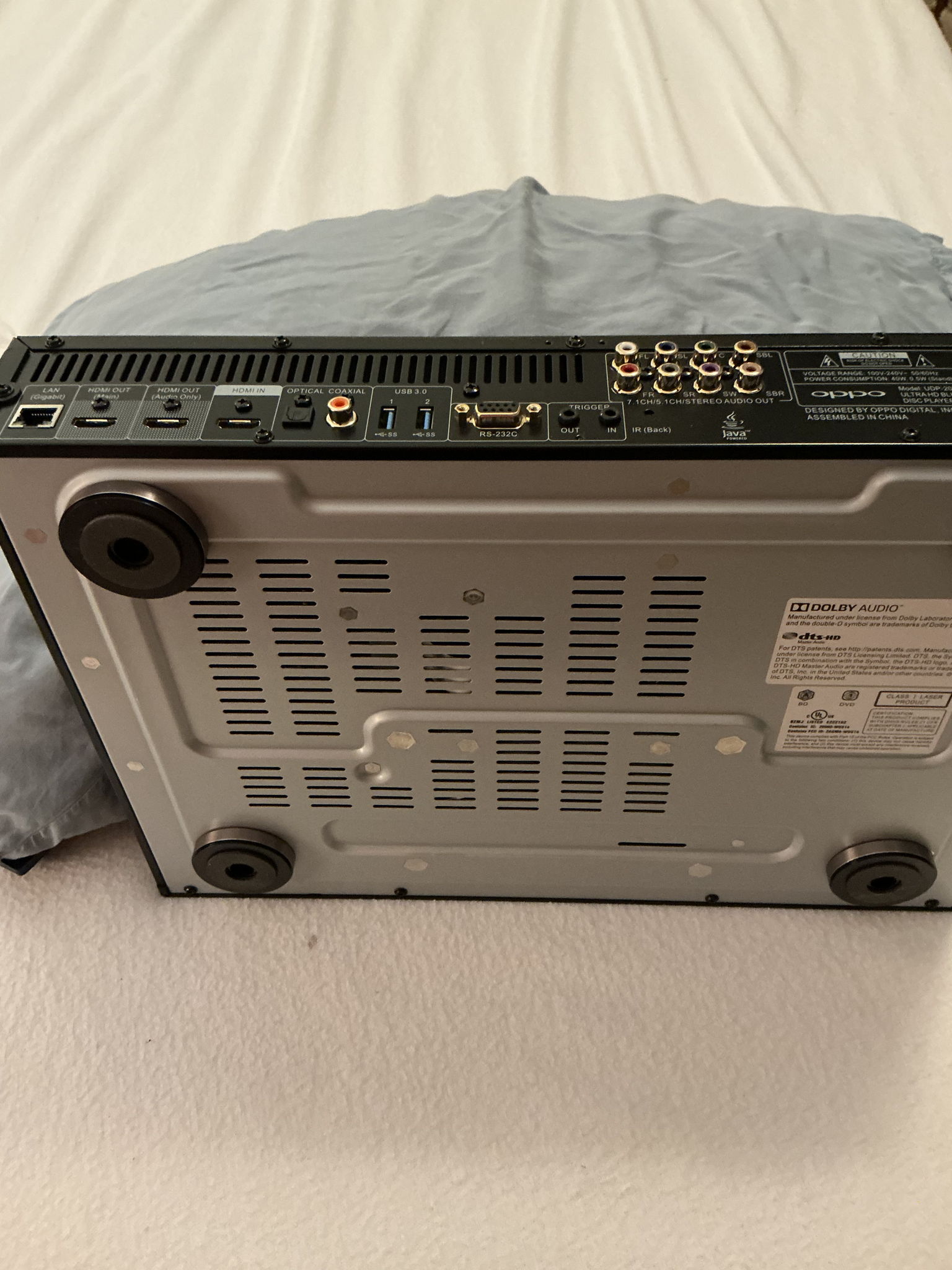 OPPO UDP-203 Blue-Ray Disc Player 3